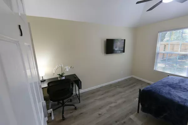 Coliving in Aldine City - Ne Houston, Houston