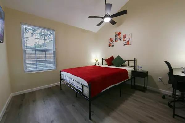 Coliving in Aldine City - Ne Houston, Houston