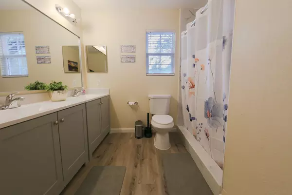 Coliving in Aldine City - Ne Houston, Houston