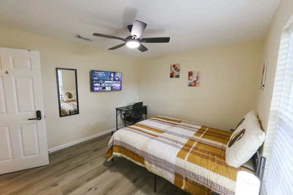 Coliving in Aldine City - Ne Houston, Houston