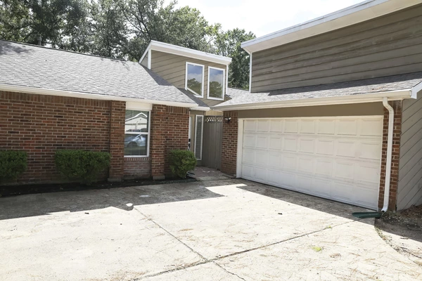 Coliving in Aldine City - Ne Houston, Houston