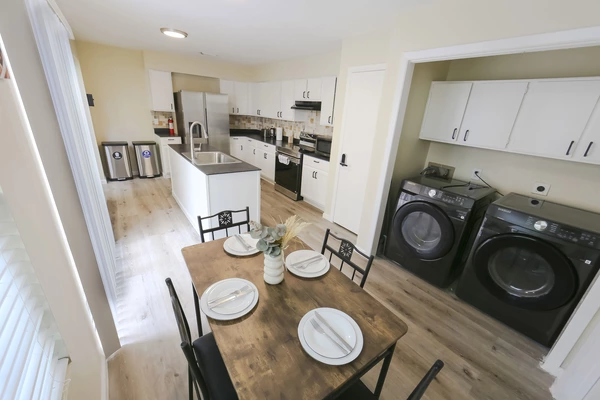 Coliving in Aldine City - Ne Houston, Houston