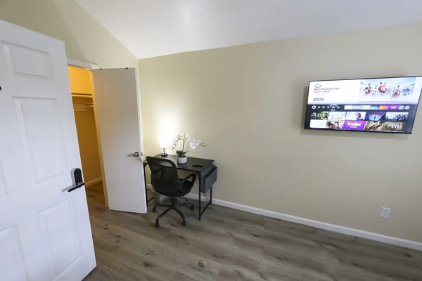 Coliving in Aldine City - Ne Houston, Houston