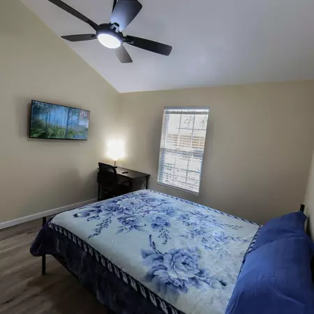 Coliving in Aldine City - Ne Houston, Houston