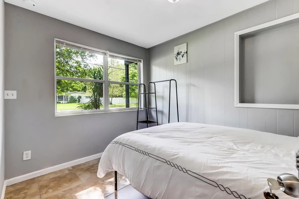 Coliving in Cedar Hills - Westside, Jacksonville