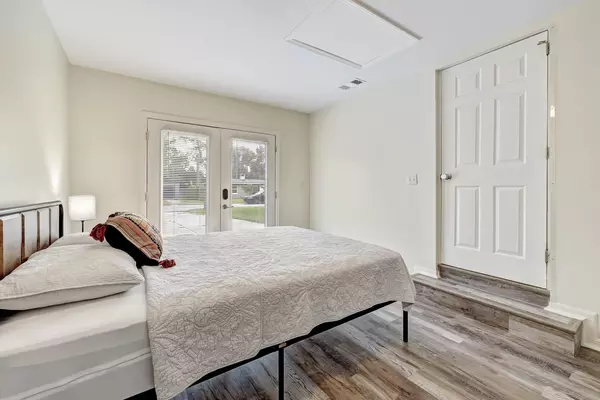 Coliving in Cedar Hills - Westside, Jacksonville