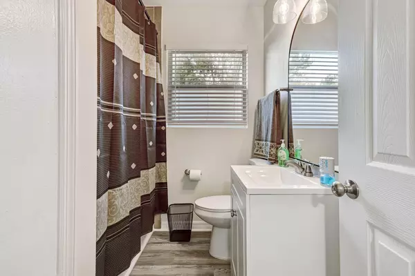 Coliving in Cedar Hills - Westside, Jacksonville