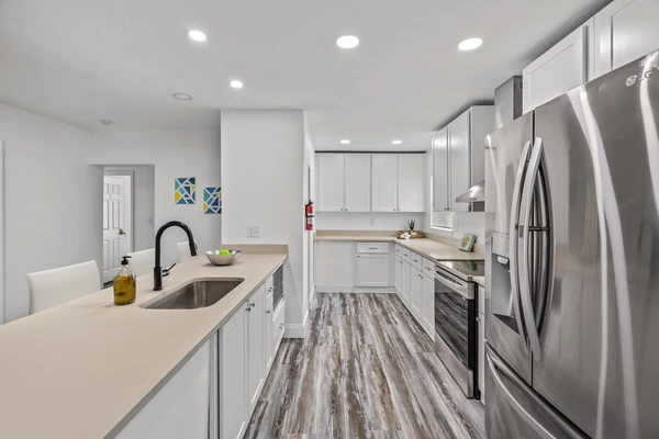 Coliving in Live Oaks Square - East Tampa, Tampa