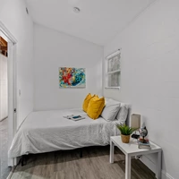 Coliving in Live Oaks Square - East Tampa, Tampa