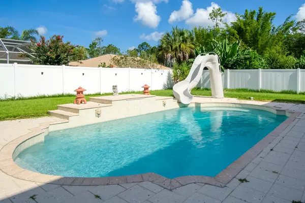 Coliving in Daytona Beach - Outer Orlando, Orlando