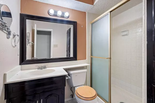 Coliving in Garland - Ne Dallas, Dallas