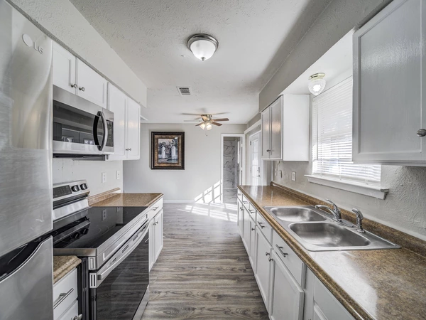 Coliving in Hutchins - Se Dallas, Dallas