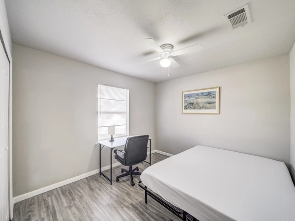 Coliving in Hutchins - Se Dallas, Dallas