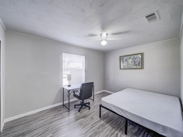 Coliving in Hutchins - Se Dallas, Dallas