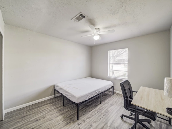 Coliving in Hutchins - Se Dallas, Dallas