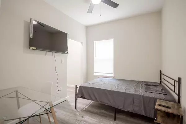 Coliving in Cedar Crest - Se Dallas, Dallas