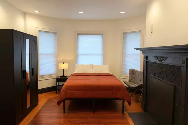 Coliving in Worcester - Metro Area, Boston