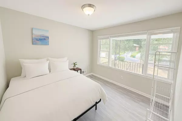 Coliving in Peyton Forest - West Atl, Atlanta