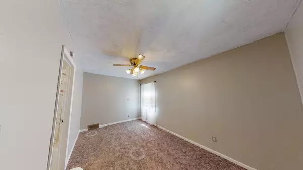 Coliving in Red Bridge - KCMO, Kansas City