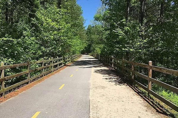 Coliving in Woodcroft - Durham, Raleigh