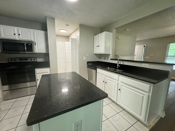 Coliving in East Durham - Durham, Raleigh