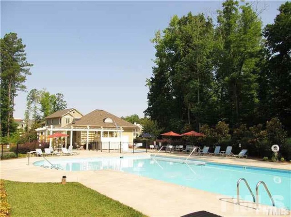 Coliving in Carrboro - Chapel Hill, Raleigh