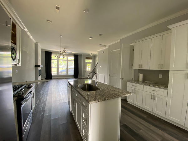 Coliving in Carrboro - Chapel Hill, Raleigh