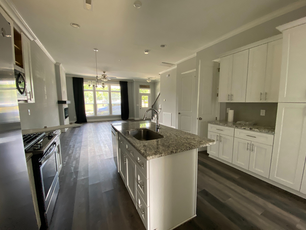 Coliving in Carrboro - Chapel Hill, Raleigh