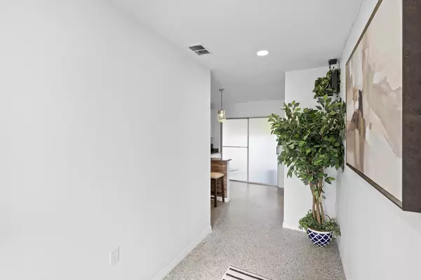 Coliving in Pine Hills - West Orlando, Orlando