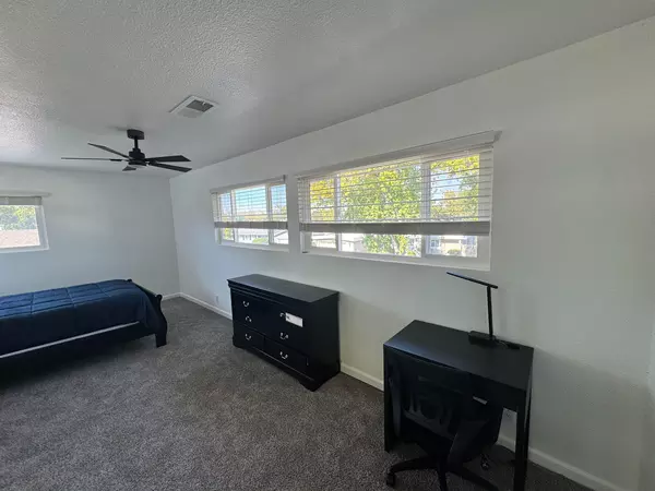 Coliving in Del Paso Heights - North SAC, Sacramento
