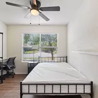 Coliving in Hutchins - Se Dallas, Dallas