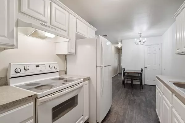 Coliving in West Arlington - Arlington, Dallas