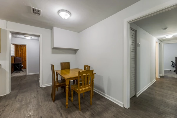 Coliving in Lake Forest - Northside, Jacksonville