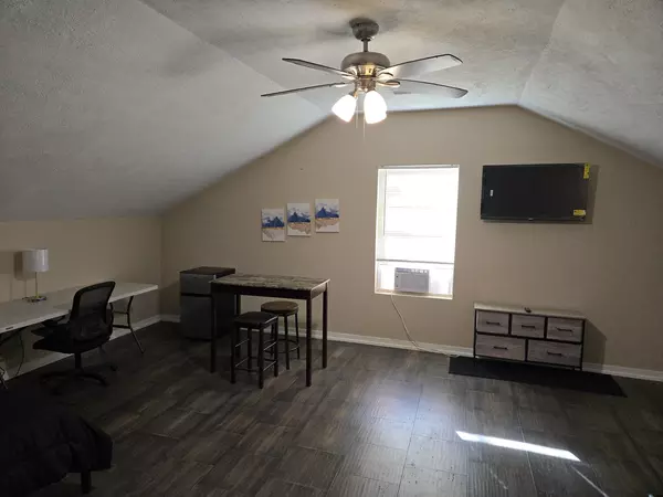 Coliving in Pasadena - Se Houston, Houston