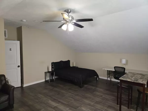 Coliving in Pasadena - Se Houston, Houston
