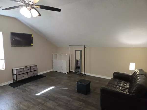 Coliving in Pasadena - Se Houston, Houston