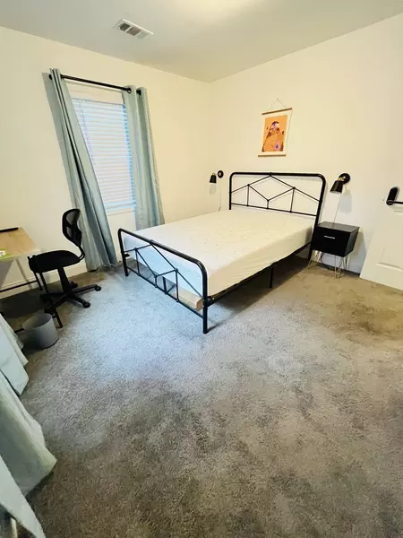 Coliving in Center Hill - West Atl, Atlanta