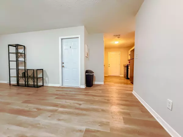 Coliving in Windy Hill - Southside, Jacksonville