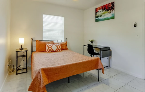 Coliving in Sulphur Springs - North Tampa, Tampa