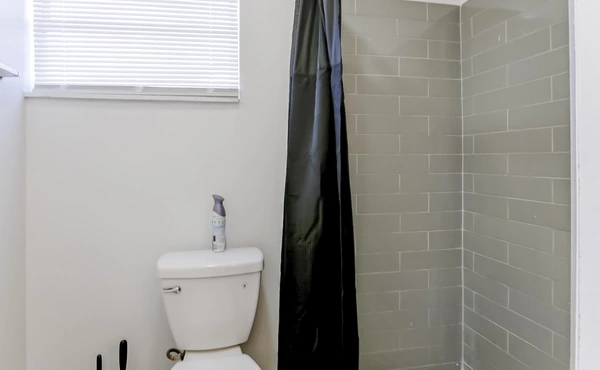 Coliving in Sulphur Springs - North Tampa, Tampa