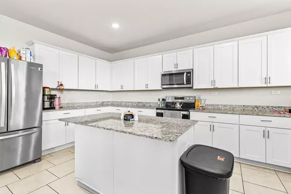 Coliving in Hidden Cove - Indian Creek - South SATX, San Antonio