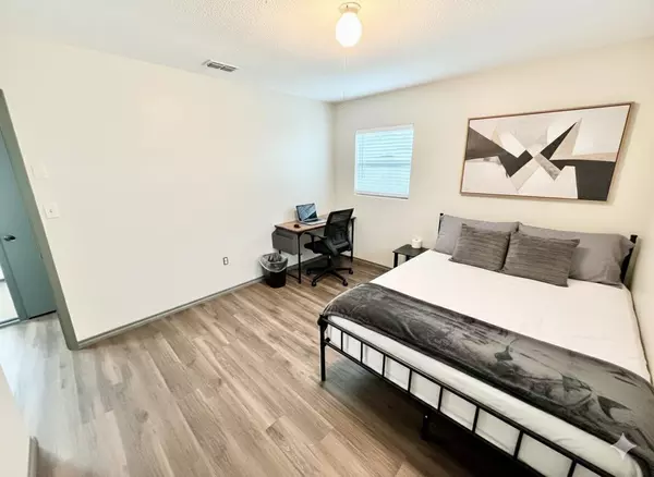 Coliving in Odessa - North Tampa, Tampa