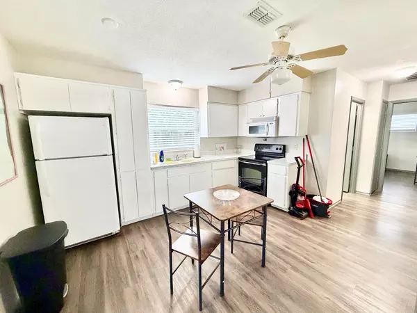 Coliving in Odessa - North Tampa, Tampa
