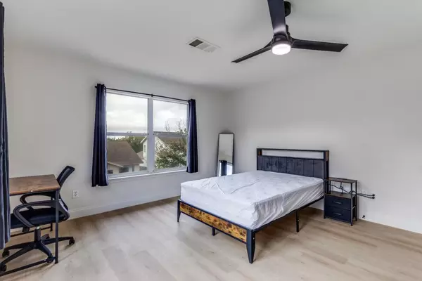Coliving in East Riverside Oltorf - South Central Austin, Austin