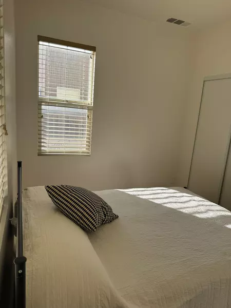 Coliving in Perris - Inland Empire, Los Angeles