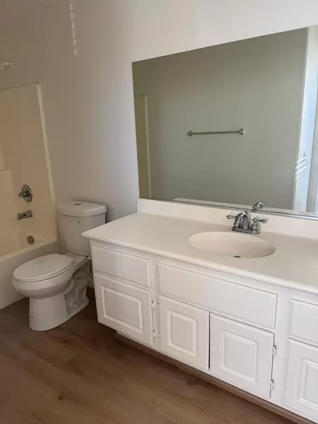 Coliving in Perris - Inland Empire, Los Angeles