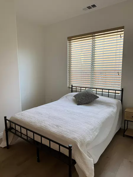 Coliving in Perris - Inland Empire, Los Angeles