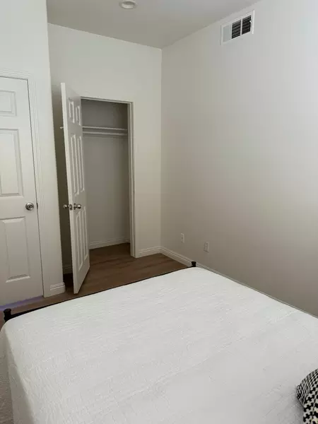 Coliving in Perris - Inland Empire, Los Angeles