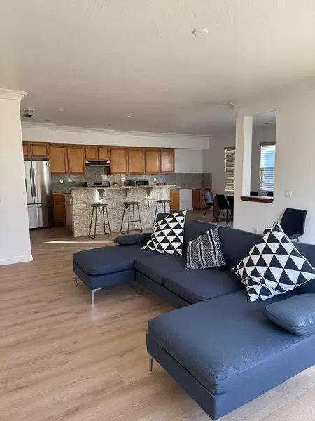 Coliving in Perris - Inland Empire, Los Angeles