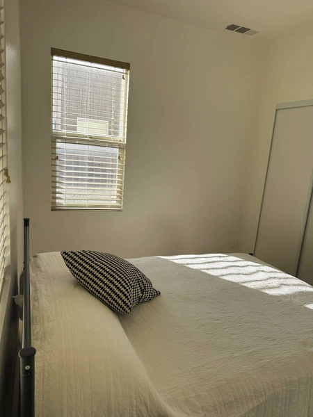 Coliving in Perris - Inland Empire, Los Angeles